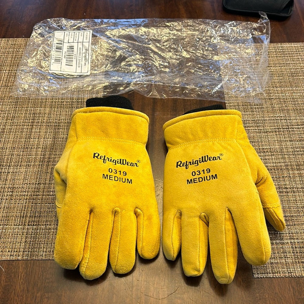 Men’s Leather Gloves